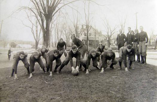Football-team-c1916